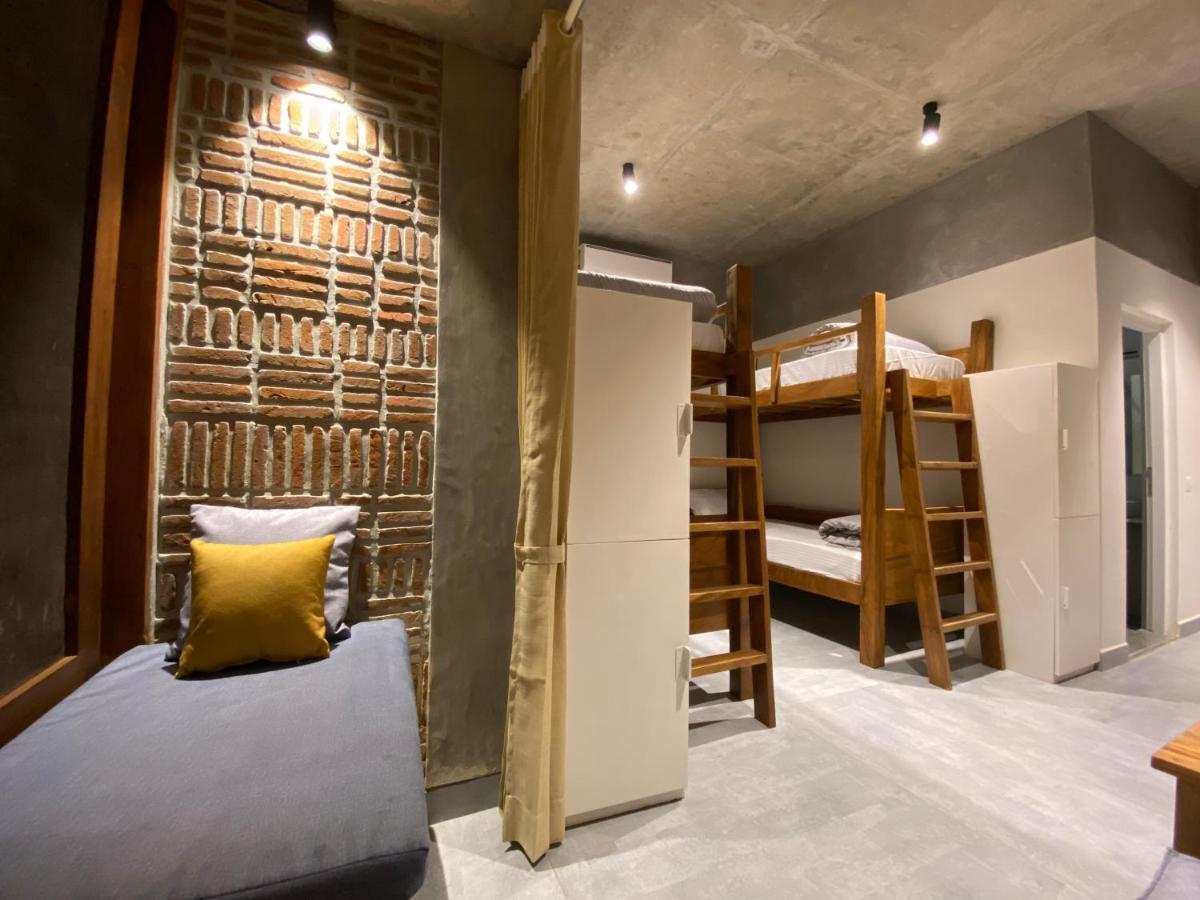 Ostel In Hostel Ποντισερί Εξωτερικό φωτογραφία