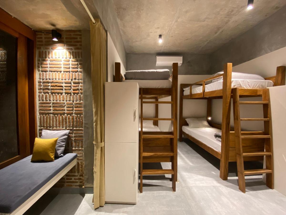 Ostel In Hostel Ποντισερί Εξωτερικό φωτογραφία