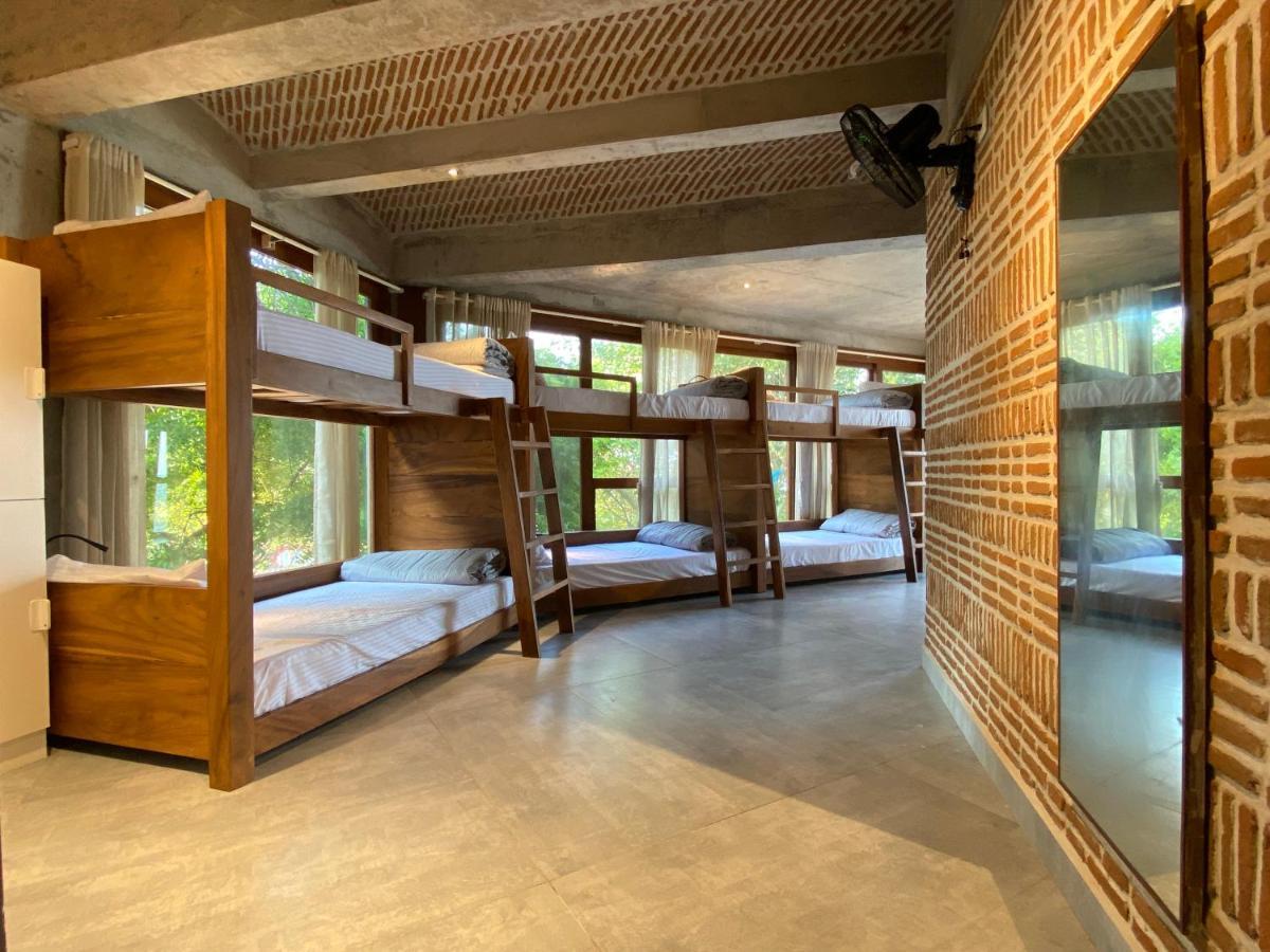 Ostel In Hostel Ποντισερί Εξωτερικό φωτογραφία